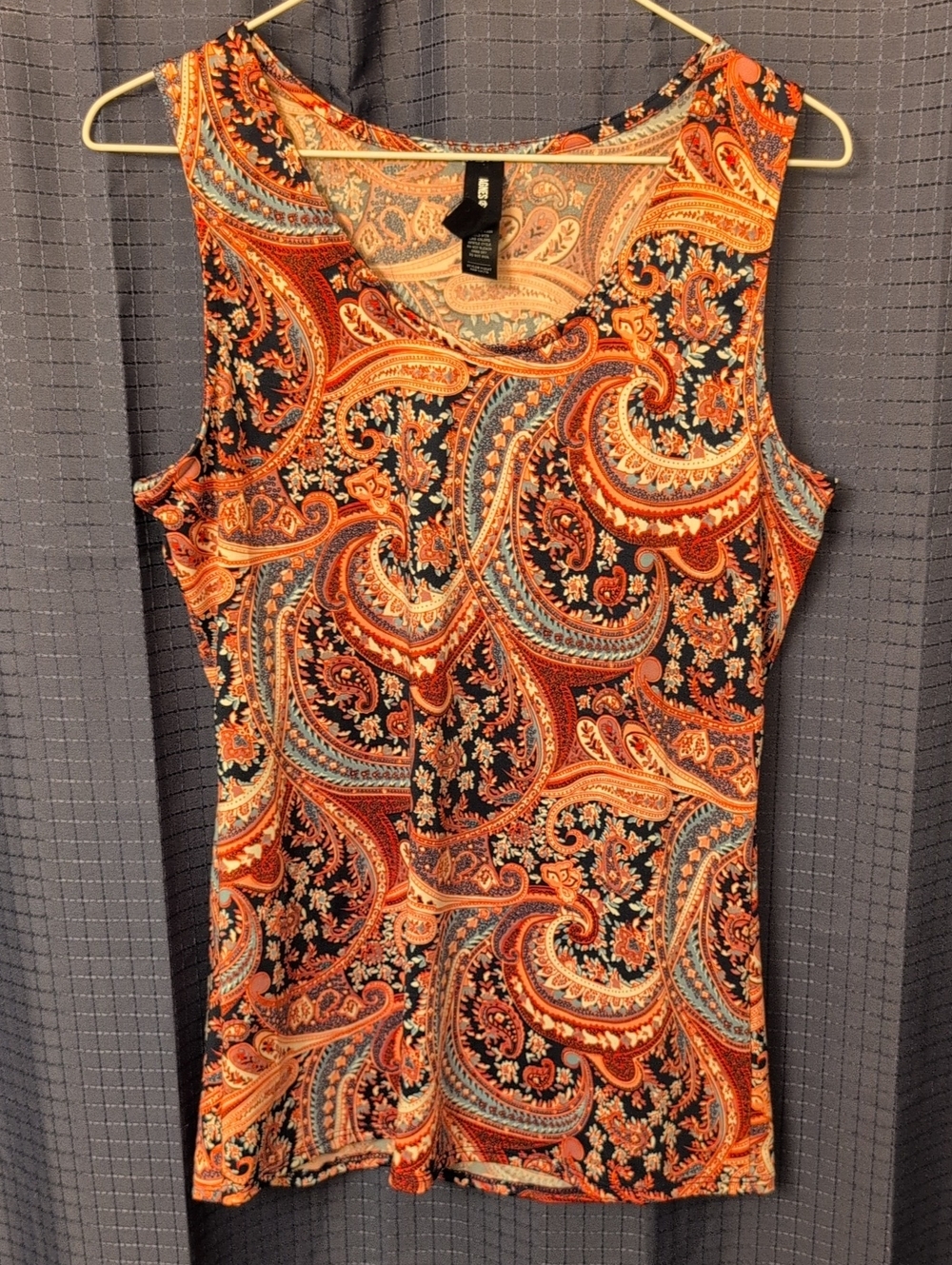 Agnes & Dora Orange Paisley Scoop Neck Tank